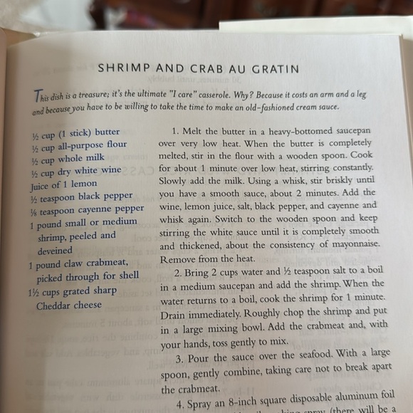 Paula Deen & Friends - Living It Up, Southern Style Cookbook EUC Food Network - Picture 4 of 5